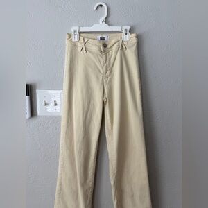 Paige yellow cropped pants size 23